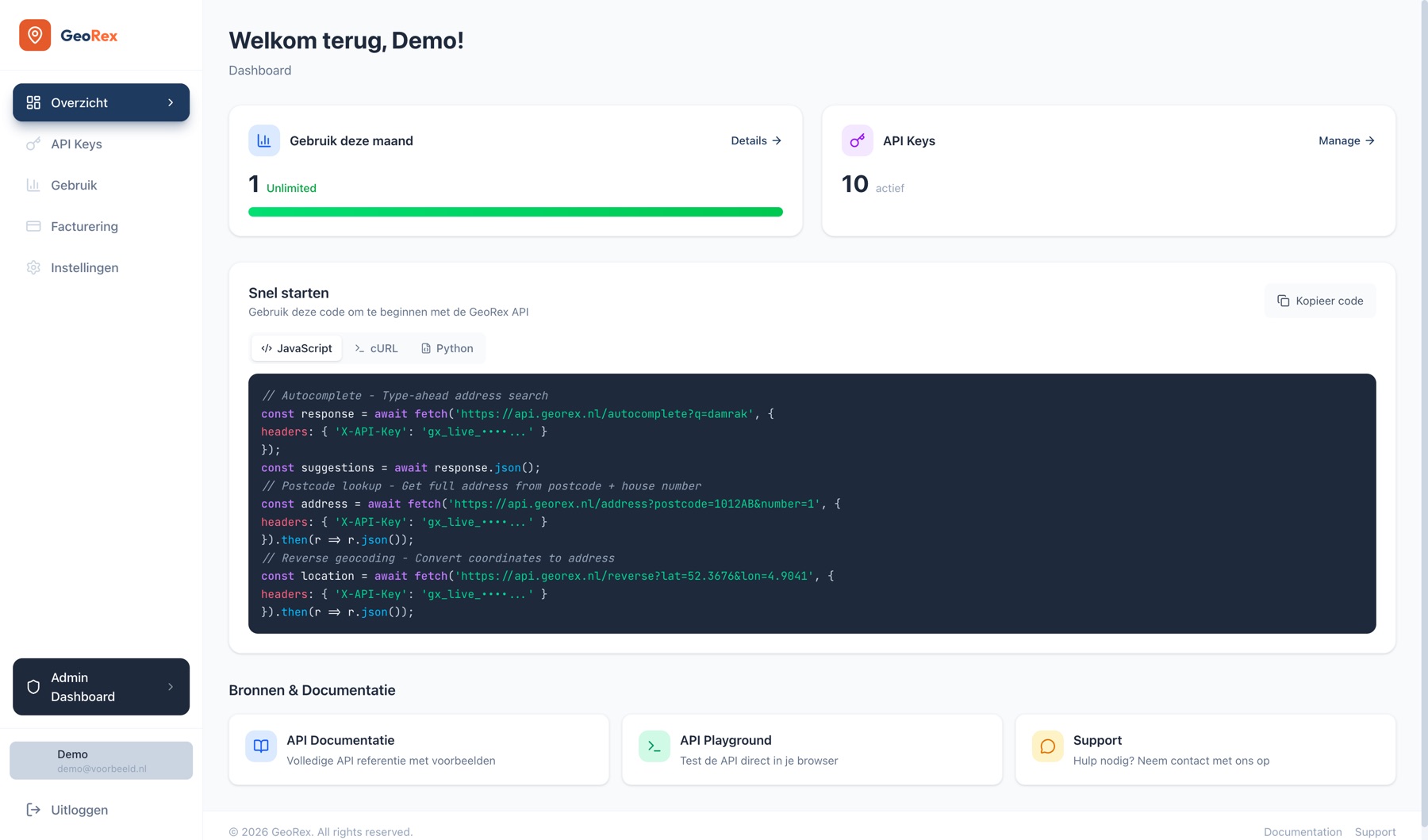 Het dashboard met het verbruik van deze maand, het aantal actieve sleutels en voorbeeldcode in JavaScript